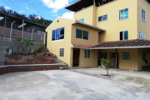 casa-en-barrio-virgempamba