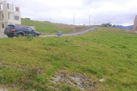 lot-in-urbanization-mirador-del-valle